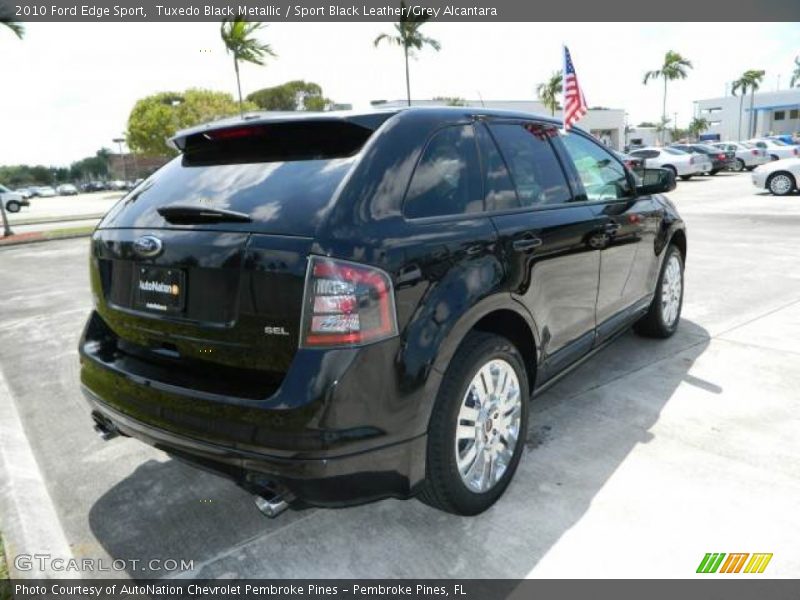 Tuxedo Black Metallic / Sport Black Leather/Grey Alcantara 2010 Ford Edge Sport