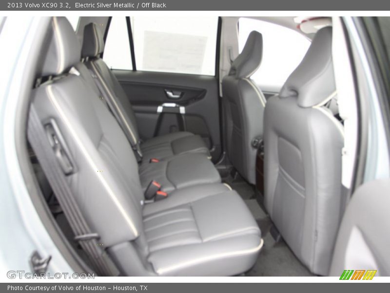 Electric Silver Metallic / Off Black 2013 Volvo XC90 3.2