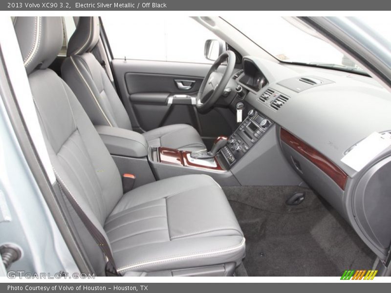 Electric Silver Metallic / Off Black 2013 Volvo XC90 3.2