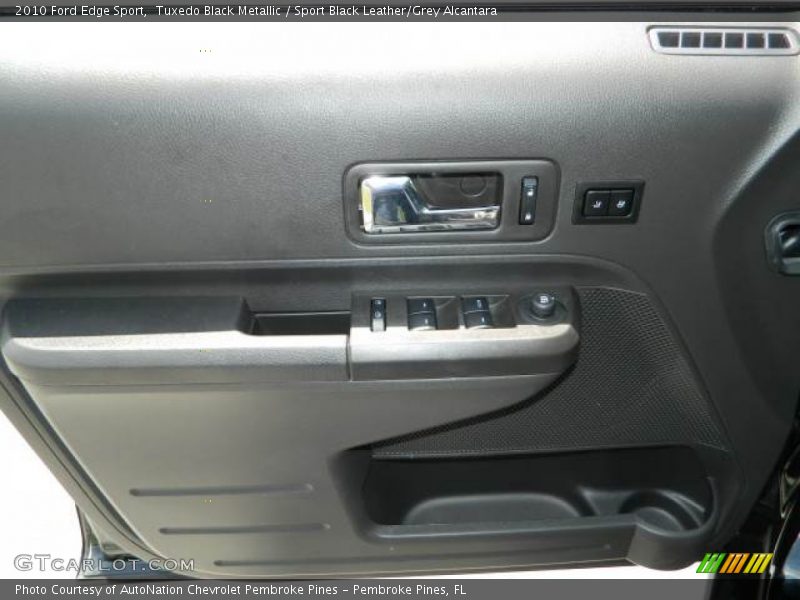 Tuxedo Black Metallic / Sport Black Leather/Grey Alcantara 2010 Ford Edge Sport