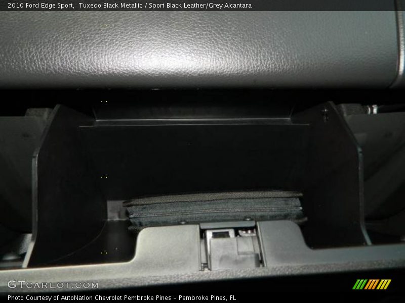 Tuxedo Black Metallic / Sport Black Leather/Grey Alcantara 2010 Ford Edge Sport