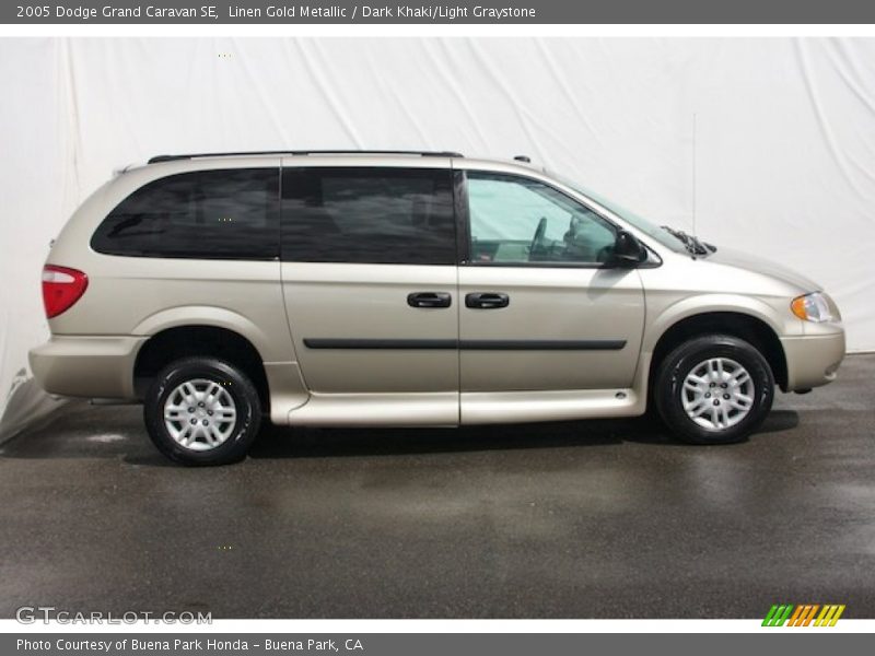 Linen Gold Metallic / Dark Khaki/Light Graystone 2005 Dodge Grand Caravan SE