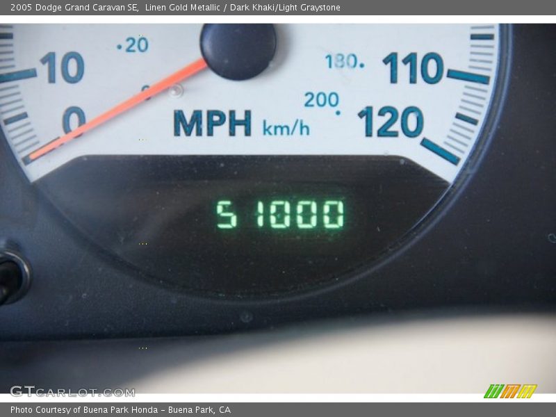Linen Gold Metallic / Dark Khaki/Light Graystone 2005 Dodge Grand Caravan SE