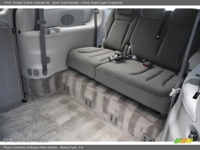 Linen Gold Metallic / Dark Khaki/Light Graystone 2005 Dodge Grand Caravan SE
