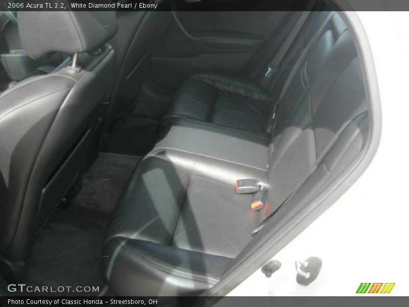 Rear Seat of 2006 TL 3.2