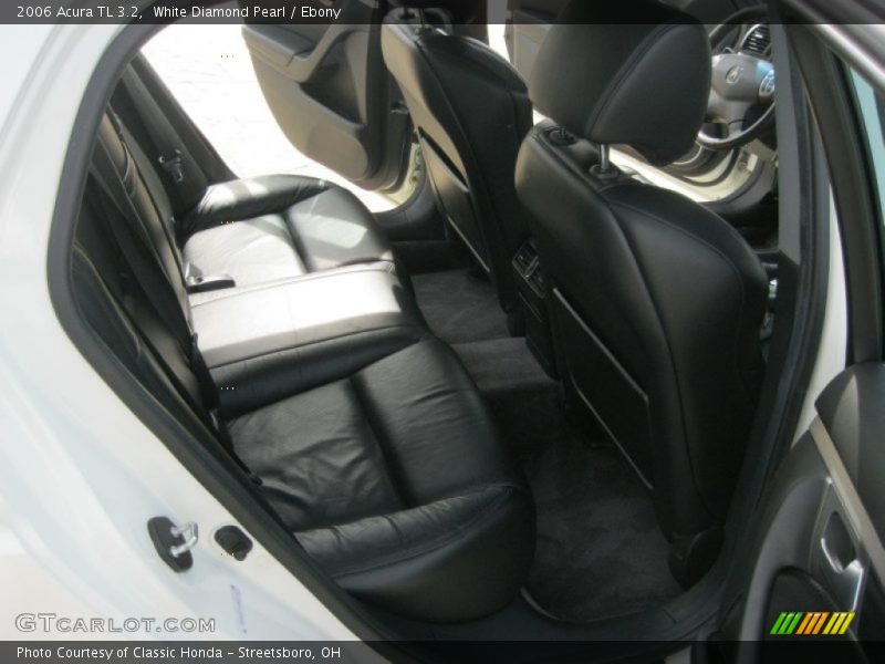 White Diamond Pearl / Ebony 2006 Acura TL 3.2