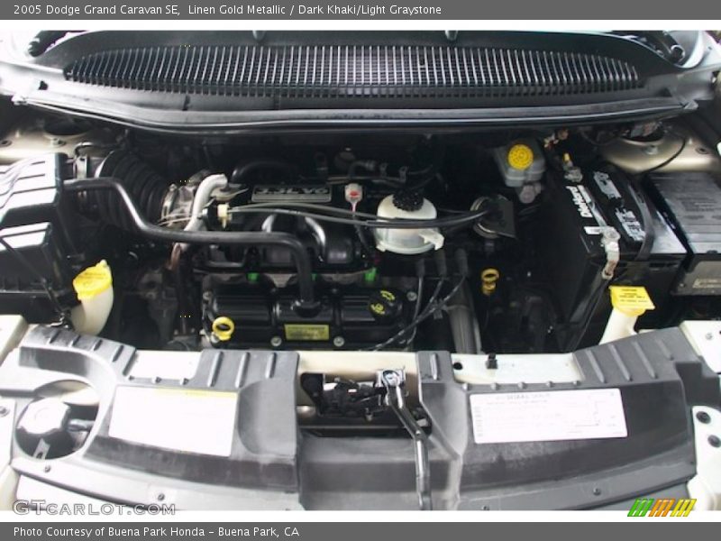 Linen Gold Metallic / Dark Khaki/Light Graystone 2005 Dodge Grand Caravan SE