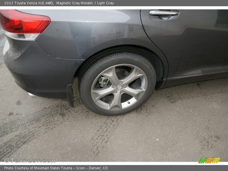 Magnetic Gray Metallic / Light Gray 2013 Toyota Venza XLE AWD