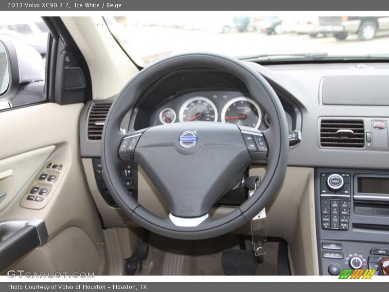 Ice White / Beige 2013 Volvo XC90 3.2