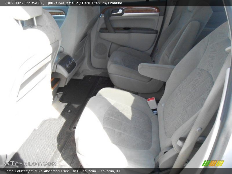 Quicksilver Metallic / Dark Titanium/Titanium 2009 Buick Enclave CX