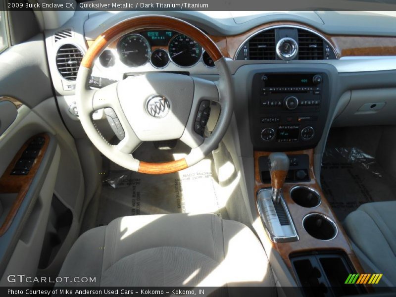 Quicksilver Metallic / Dark Titanium/Titanium 2009 Buick Enclave CX