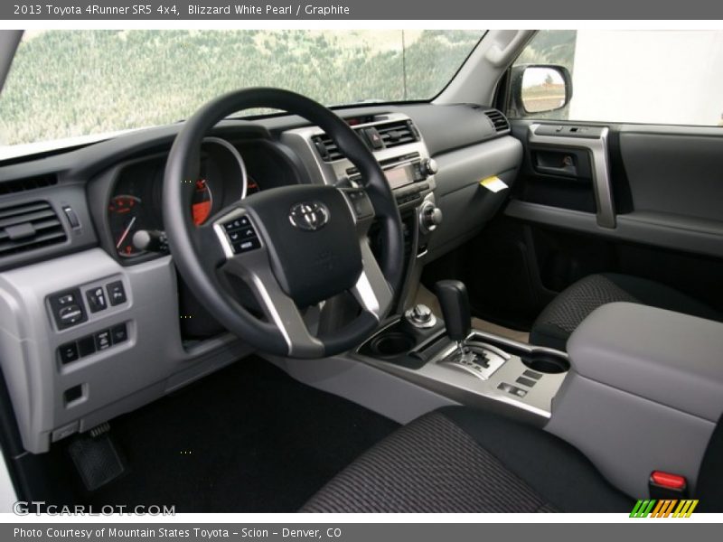 Blizzard White Pearl / Graphite 2013 Toyota 4Runner SR5 4x4