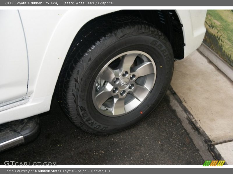 Blizzard White Pearl / Graphite 2013 Toyota 4Runner SR5 4x4