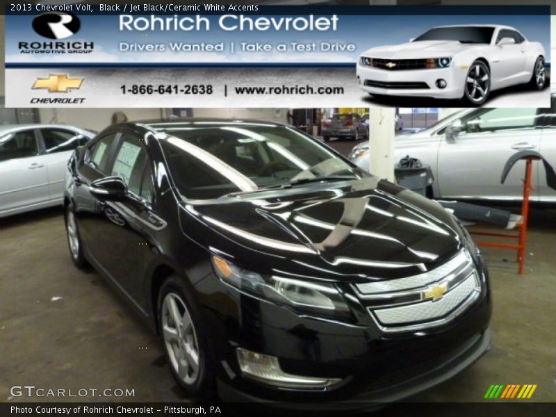 Black / Jet Black/Ceramic White Accents 2013 Chevrolet Volt