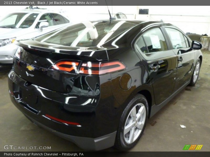 Black / Jet Black/Ceramic White Accents 2013 Chevrolet Volt