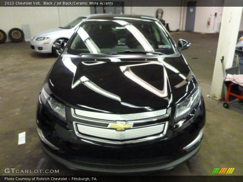 Black / Jet Black/Ceramic White Accents 2013 Chevrolet Volt