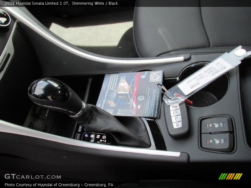 Shimmering White / Black 2013 Hyundai Sonata Limited 2.0T