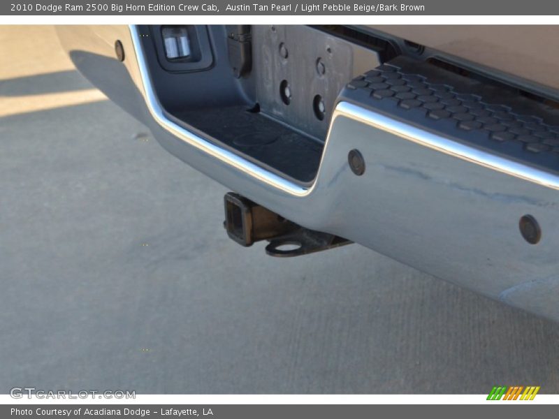 Austin Tan Pearl / Light Pebble Beige/Bark Brown 2010 Dodge Ram 2500 Big Horn Edition Crew Cab