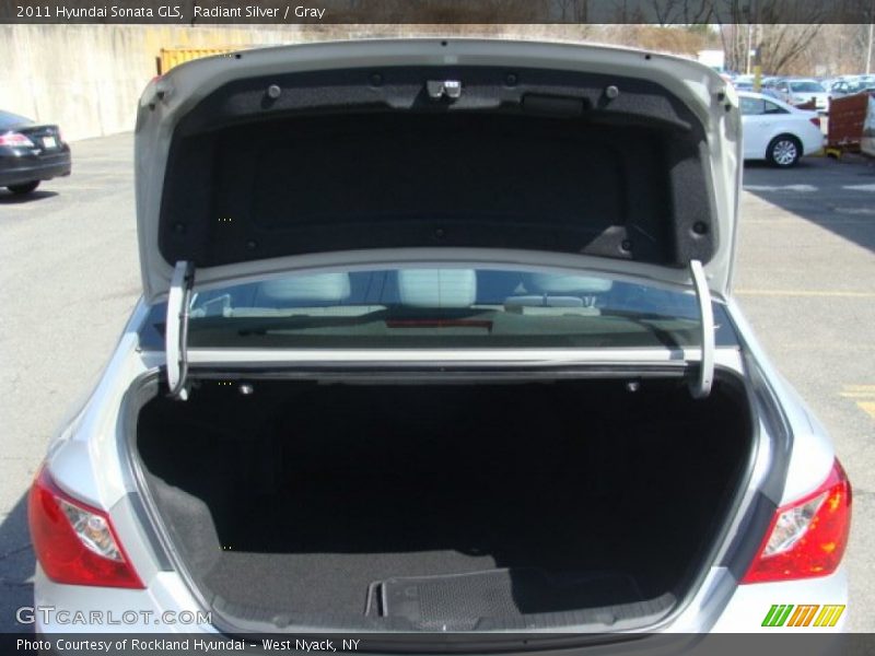 Radiant Silver / Gray 2011 Hyundai Sonata GLS