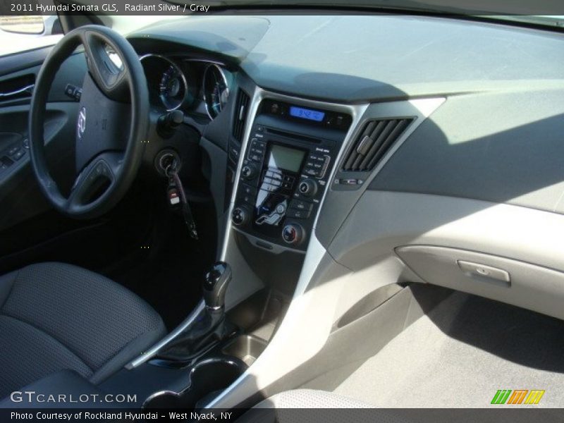 Radiant Silver / Gray 2011 Hyundai Sonata GLS