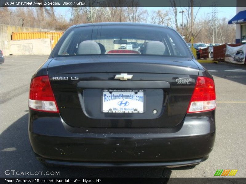 Black / Gray 2004 Chevrolet Aveo LS Sedan