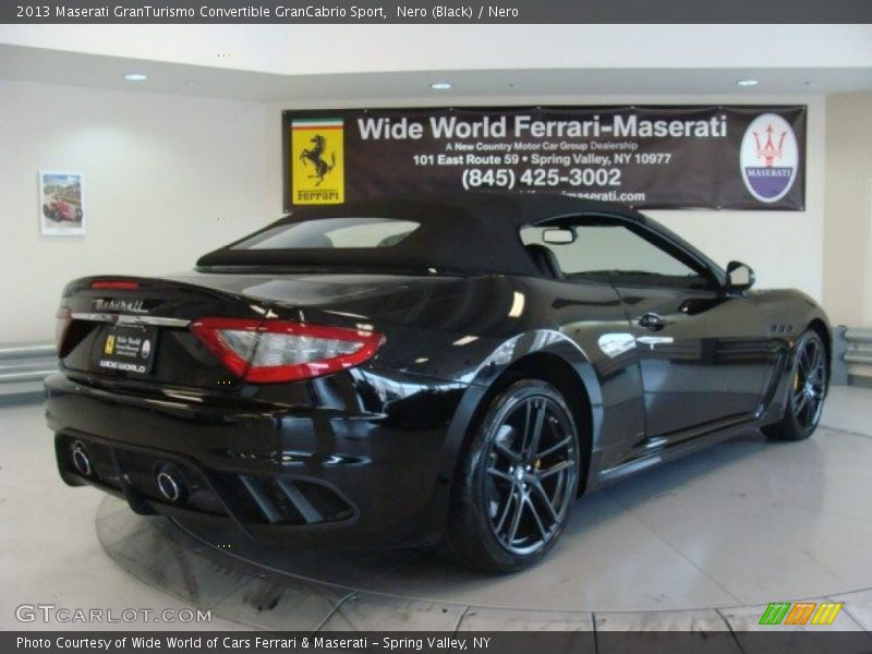 Nero (Black) / Nero 2013 Maserati GranTurismo Convertible GranCabrio Sport