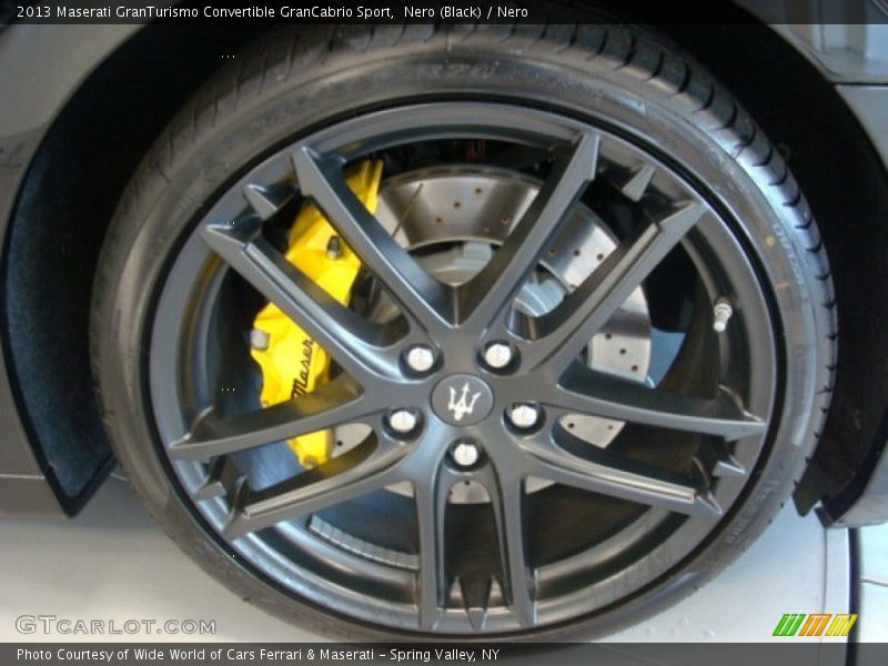 2013 GranTurismo Convertible GranCabrio Sport Wheel