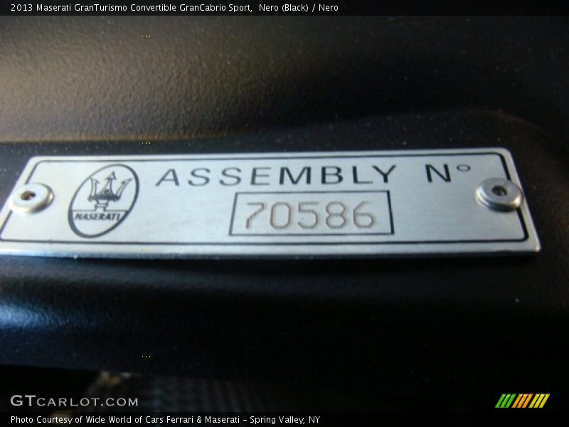 Nero (Black) / Nero 2013 Maserati GranTurismo Convertible GranCabrio Sport