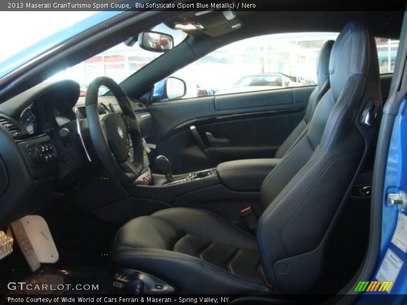  2013 GranTurismo Sport Coupe Nero Interior