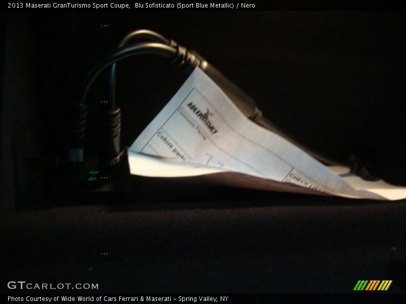 Blu Sofisticato (Sport Blue Metallic) / Nero 2013 Maserati GranTurismo Sport Coupe