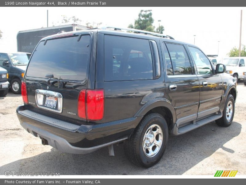 Black / Medium Prairie Tan 1998 Lincoln Navigator 4x4