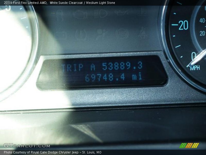 White Suede Clearcoat / Medium Light Stone 2009 Ford Flex Limited AWD