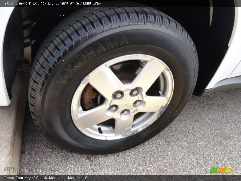 Summit White / Light Gray 2006 Chevrolet Equinox LT