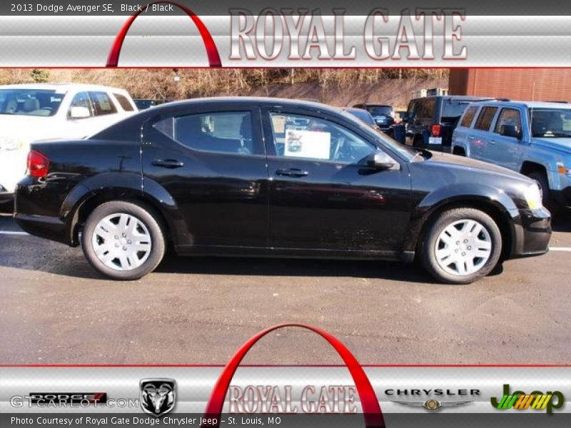 Black / Black 2013 Dodge Avenger SE