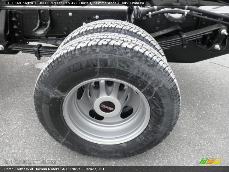 Summit White / Dark Titanium 2013 GMC Sierra 3500HD Regular Cab 4x4 Chassis
