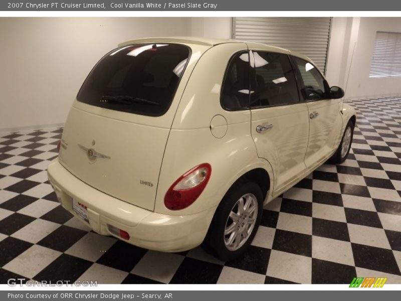 Cool Vanilla White / Pastel Slate Gray 2007 Chrysler PT Cruiser Limited