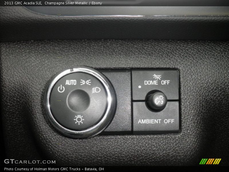 Champagne Silver Metallic / Ebony 2013 GMC Acadia SLE