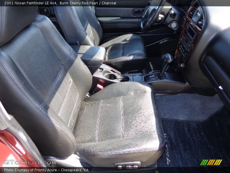Burnt Cherry Red Pearl / Charcoal 2001 Nissan Pathfinder LE 4x4
