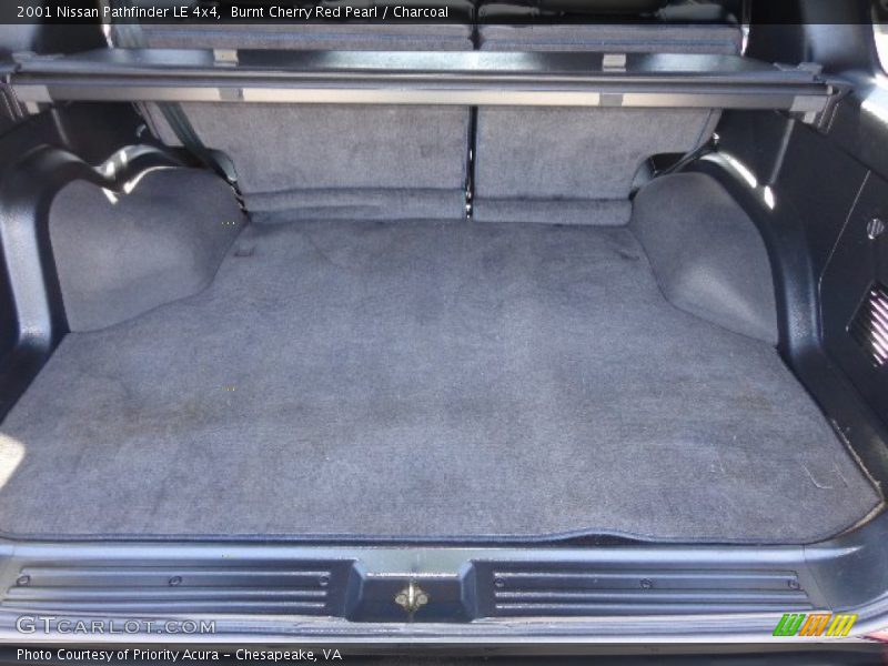Burnt Cherry Red Pearl / Charcoal 2001 Nissan Pathfinder LE 4x4