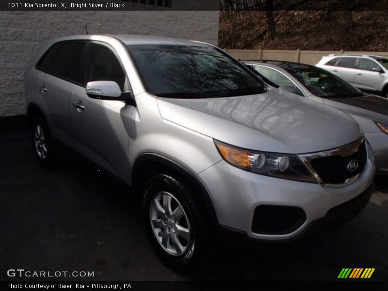 Bright Silver / Black 2011 Kia Sorento LX