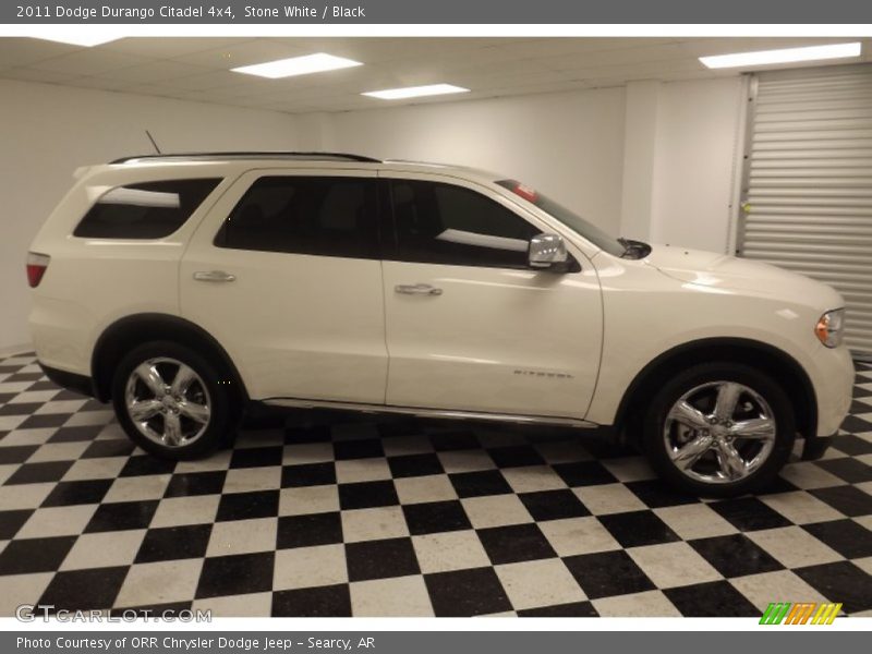 Stone White / Black 2011 Dodge Durango Citadel 4x4