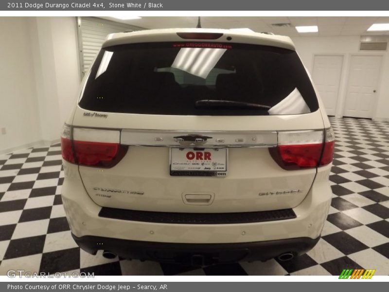 Stone White / Black 2011 Dodge Durango Citadel 4x4