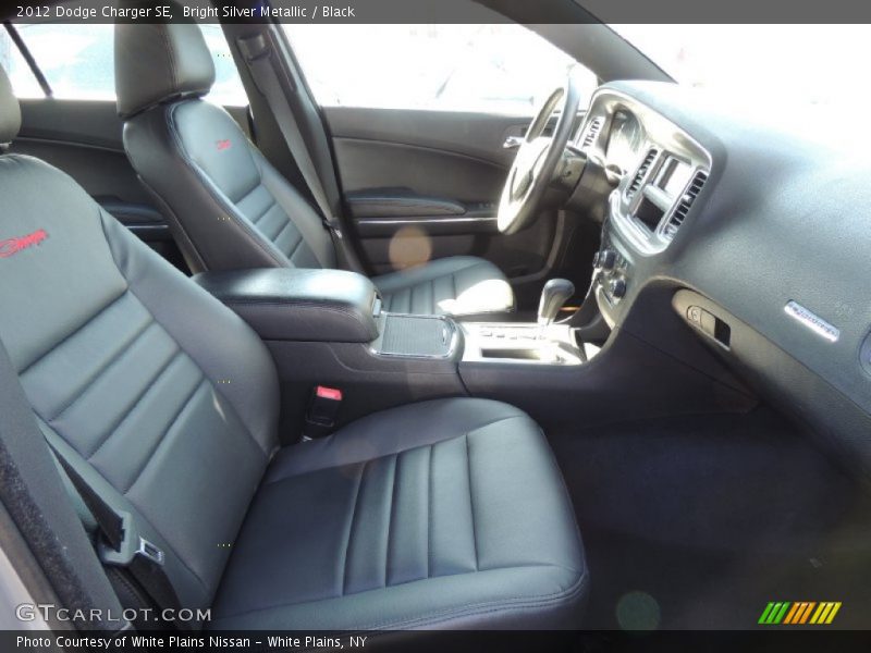 Bright Silver Metallic / Black 2012 Dodge Charger SE