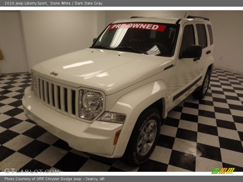 Stone White / Dark Slate Gray 2010 Jeep Liberty Sport