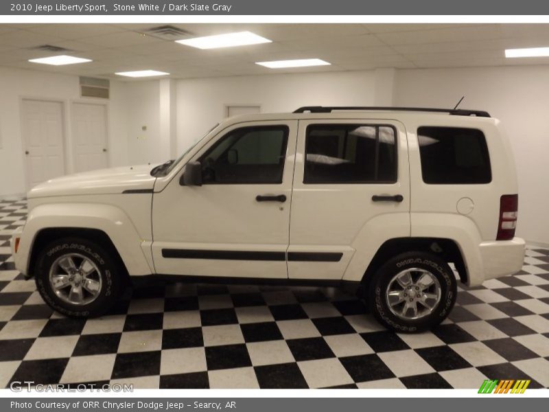 Stone White / Dark Slate Gray 2010 Jeep Liberty Sport