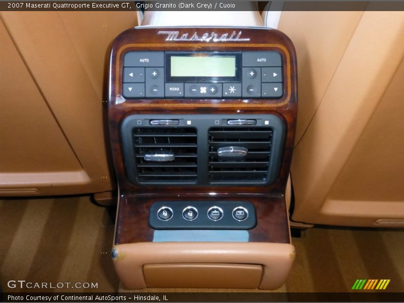 Controls of 2007 Quattroporte Executive GT