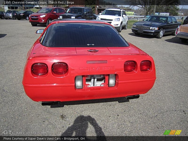 Torch Red / Beige 1995 Chevrolet Corvette Coupe