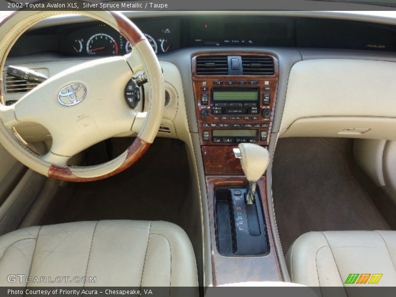 Silver Spruce Metallic / Taupe 2002 Toyota Avalon XLS