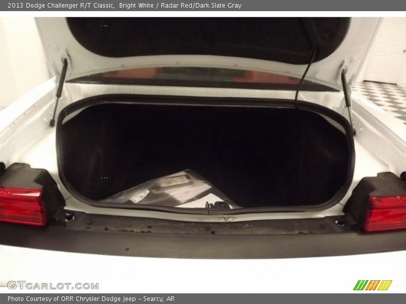 Bright White / Radar Red/Dark Slate Gray 2013 Dodge Challenger R/T Classic