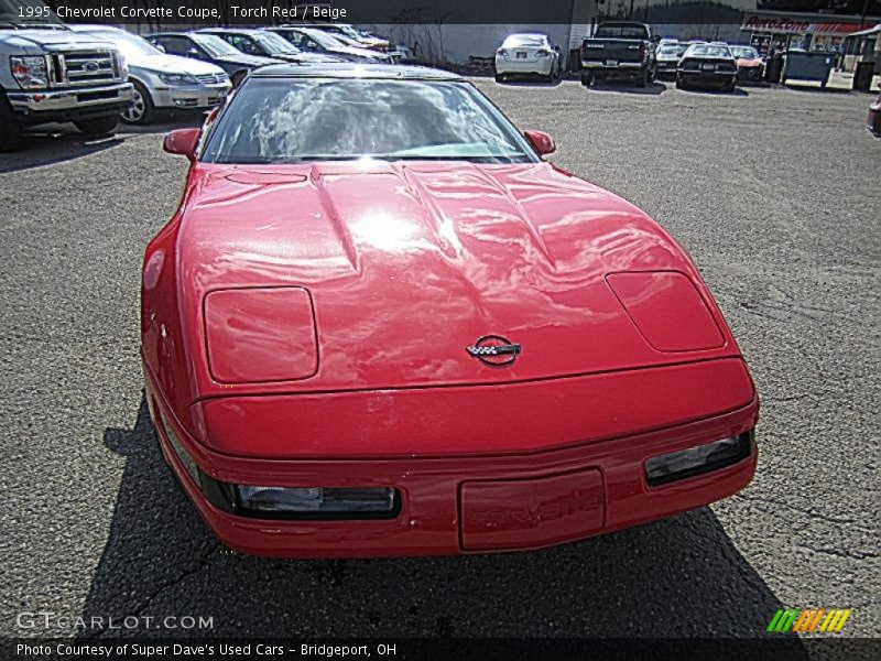 Torch Red / Beige 1995 Chevrolet Corvette Coupe